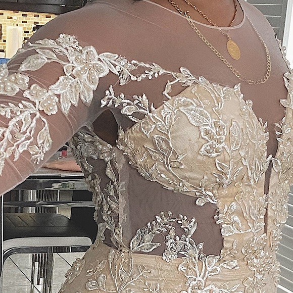 Champagne gown/bridal gown - Picture 4 of 4